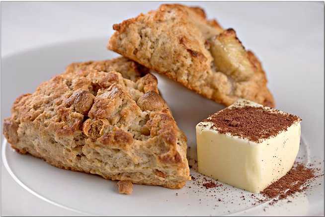 Ideas-in-Food-Elvis-scone-hot-chocolate-butter