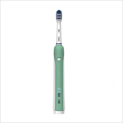 Oral-B Deep Sweep 1000 Electric Rechargeable Power Toothbrush with Extra Refill